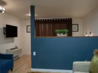 Cactus Cabin with skydeck 알파인 호텔