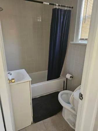 Private Apartment with 1 Bedroom and 1 Bathroom and Free Wi-Fi