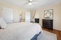 Spectacular Ocean Views and Beach Gear Rentals - Charming Oasis
