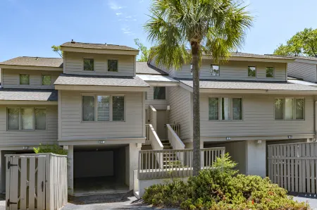 Stunning Marsh Views and Sunroom Oasis - Elegant Seabrook Retreat