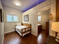 Charming Cottage with Outdoor Kitchen and Sauna - Inviting Retreat