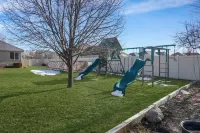 Spacious Entertainment Dream Home 6 BR Sleeps 20 Hotels in Clearfield