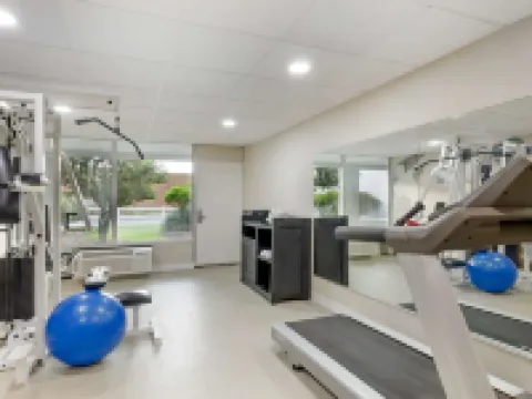 列剋星敦貝斯特韋斯特酒店 羅克布里奇縣酒店