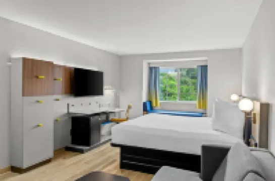 Microtel Inn & Suites by Wyndham Norcross