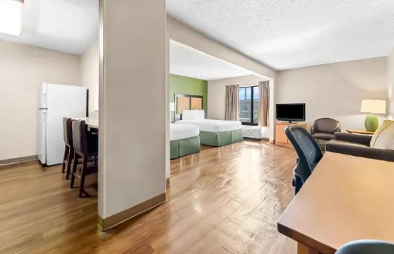 郊區工作室馬孔北部