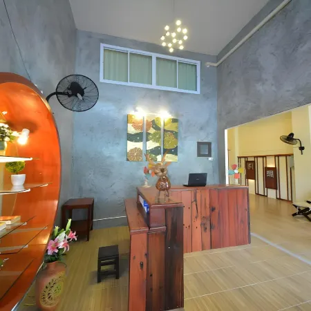 Phangan Barsay Hostel