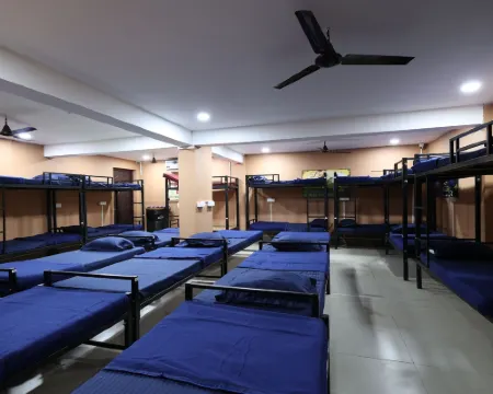 Wee Care Hostel and Dormitory Hotels in Mapusa