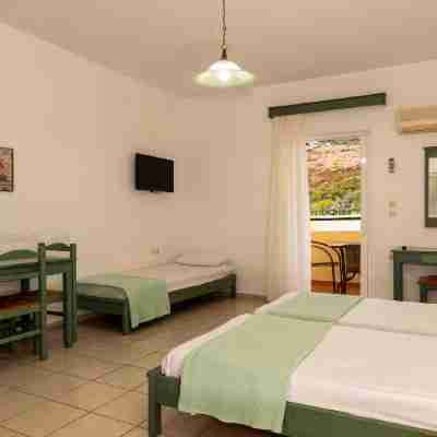 Elpis Studio Apartments Rooms