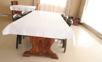Tingompela Guest House