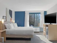 Spark by Hilton Greensboro Hotels in Greensboro