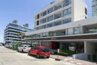 Oceana Suites SeaPort