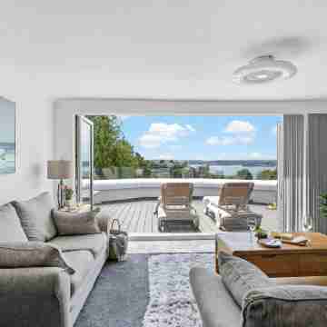 Vomero Holiday Apartments Rooms