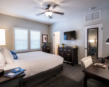 El Cordova Hotels in Coronado