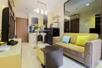 Luxurious and Comfy 2Br Cinere Bellevue Suites Apartment - Gym