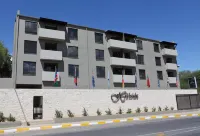 Hillside Executive Accommodation Hotels in 