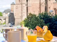 Mercure Rodez Cathédrale &Résidence Managed by Mercure Rodez - servizio colazione