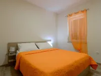 Apartment in Ljubac with Barbecue Hotels in Opcina Razanac