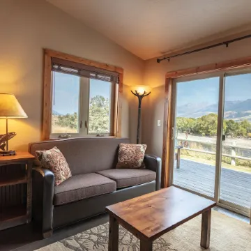 Yellowstone Valley Lodge, Ascend Hotel Collection