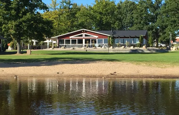 廷斯呂德度假村