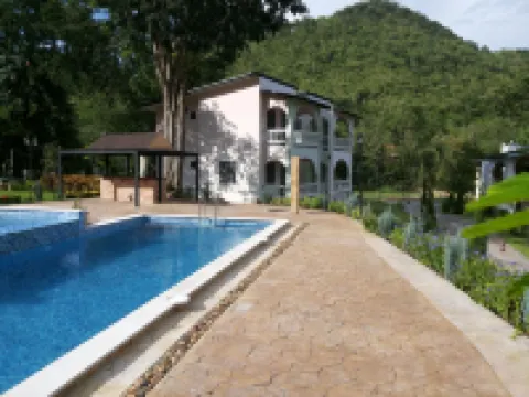 Stamp Hills Resort
