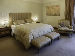 Lake Karapiro Lodge