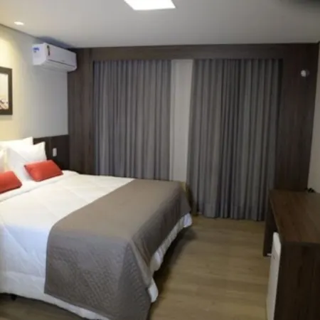 Dubai Suites