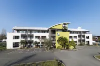 B&B Hotel Laval Changé Các khách sạn ở 