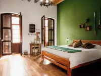 Hotel Casa Alquimia Hotels near Viewpoint El Panecillo
