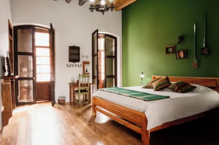 Hotel Casa Alquimia Отели в г. Кито