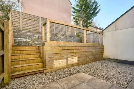 Host Stay Snowdrop Crescent II Отели в г. Лаунцестон