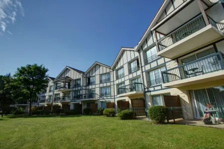 Hôtel du Parc Отели в г. Нёфшатель-Ардло