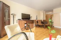 Margi Brandy - Gaja Apartament - Airport Shuttle