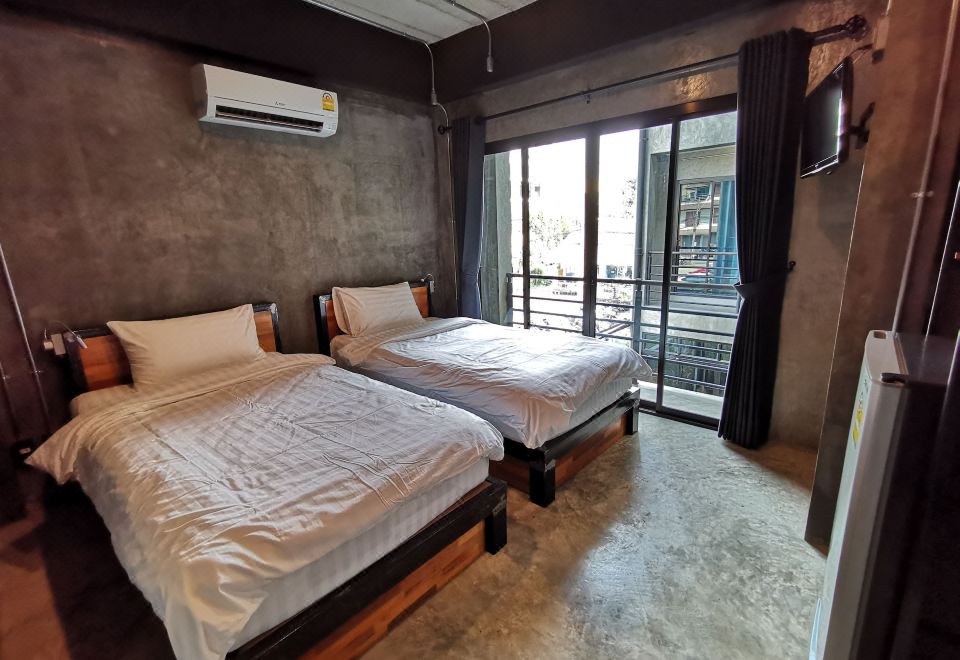 논 니 노 호스텔&카페 외관