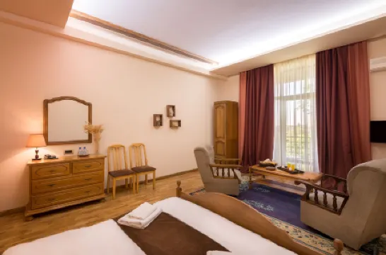 Olympia Garden Hotel Отели рядом с достопримечательностью «Кавказские горы»