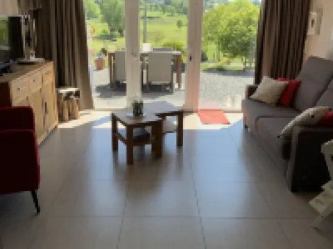 Country House Au Ballet des Hirondelles Hotels in Herve