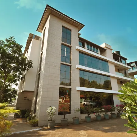 Hotel Sadhana Executive