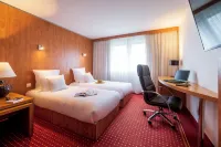 Cerise Bordeaux Mérignac Aéroport Hotels in Merignac