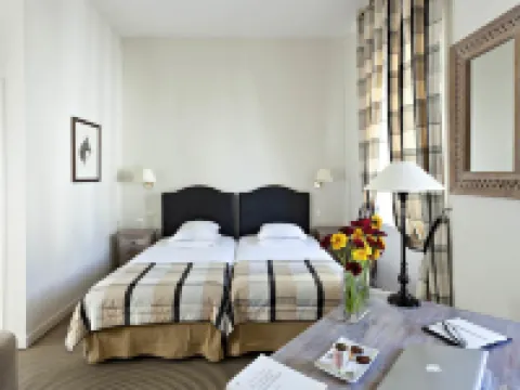 Hôtel de l'Univers Hoteles en Arrás