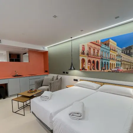 Gran Marina Suites