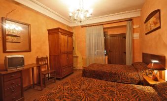 Posada Medieval El Manjon