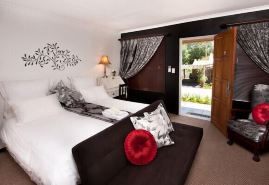 Cunningham Cottage Guest House
