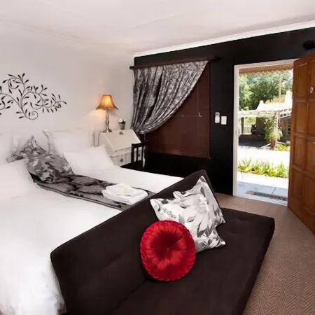 Cunningham Cottage Guest House