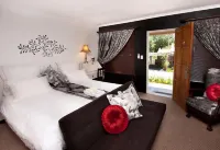 Cunningham Cottage Guest House فنادق في 