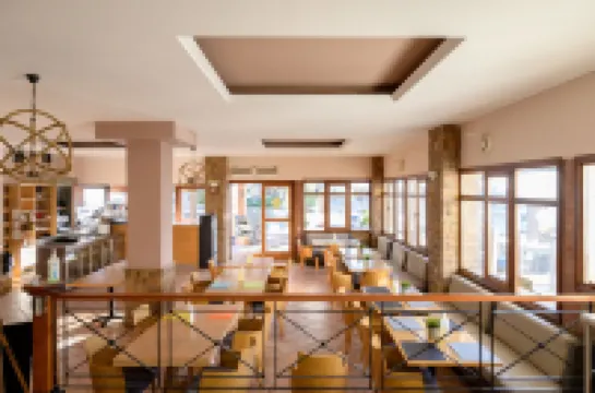 Chios Xenia Studios & Apartments