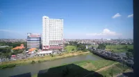 Good Deals and Comfy Studio at Bale Hinggil Apartment