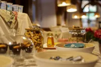Central Bled House - breakfast