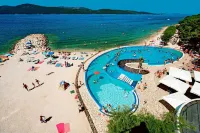 Amadria Park Apartments Šibenik - Uima-altaat