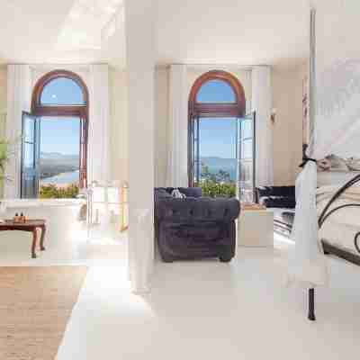 The Ivory Haus Rooms