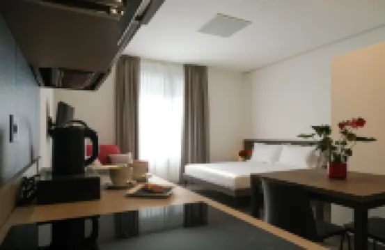 Emerald Green Residence