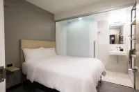 Sova Micro-Room & Social Hotel Hotels near The Dallas World Aquarium